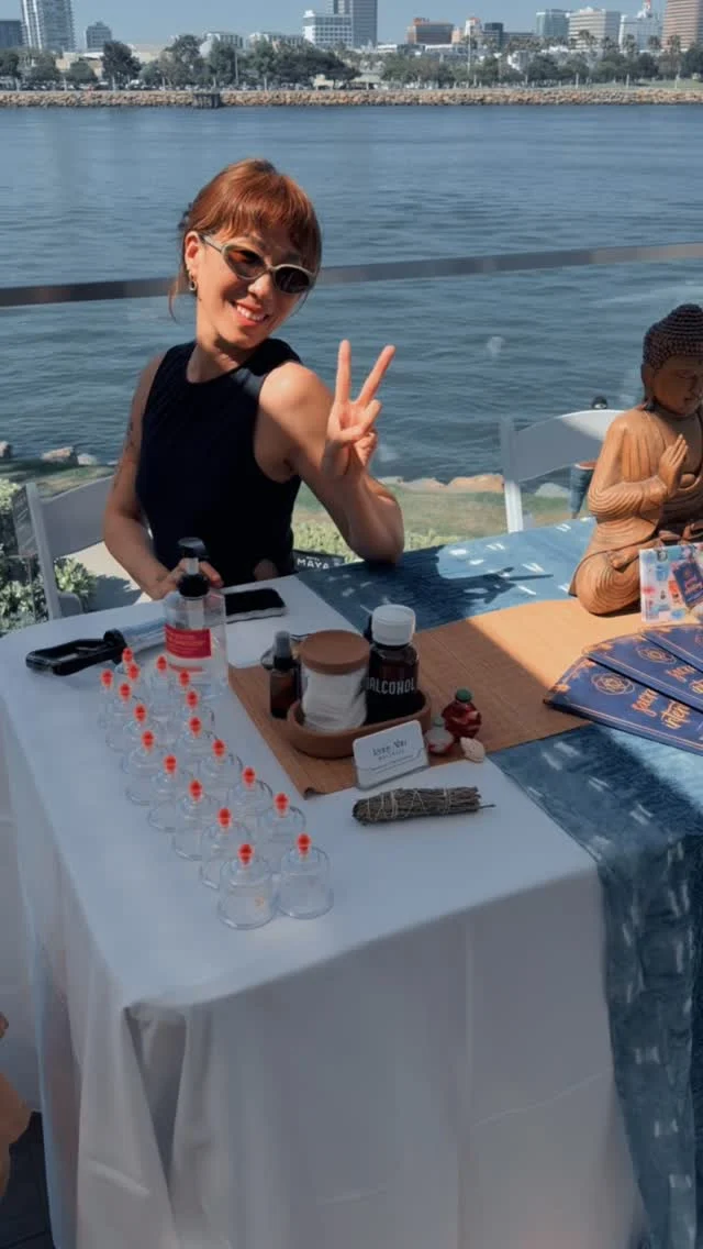 Chill Sunday with @denmeditation Wellness Market at @hotelmaya today offering mini sessions integrating cupping, cranial sacral and acupressure for folks in need of a lil tune up🤍

Thank you for having us!!!💙A lovely reason to get outside🌊☀️